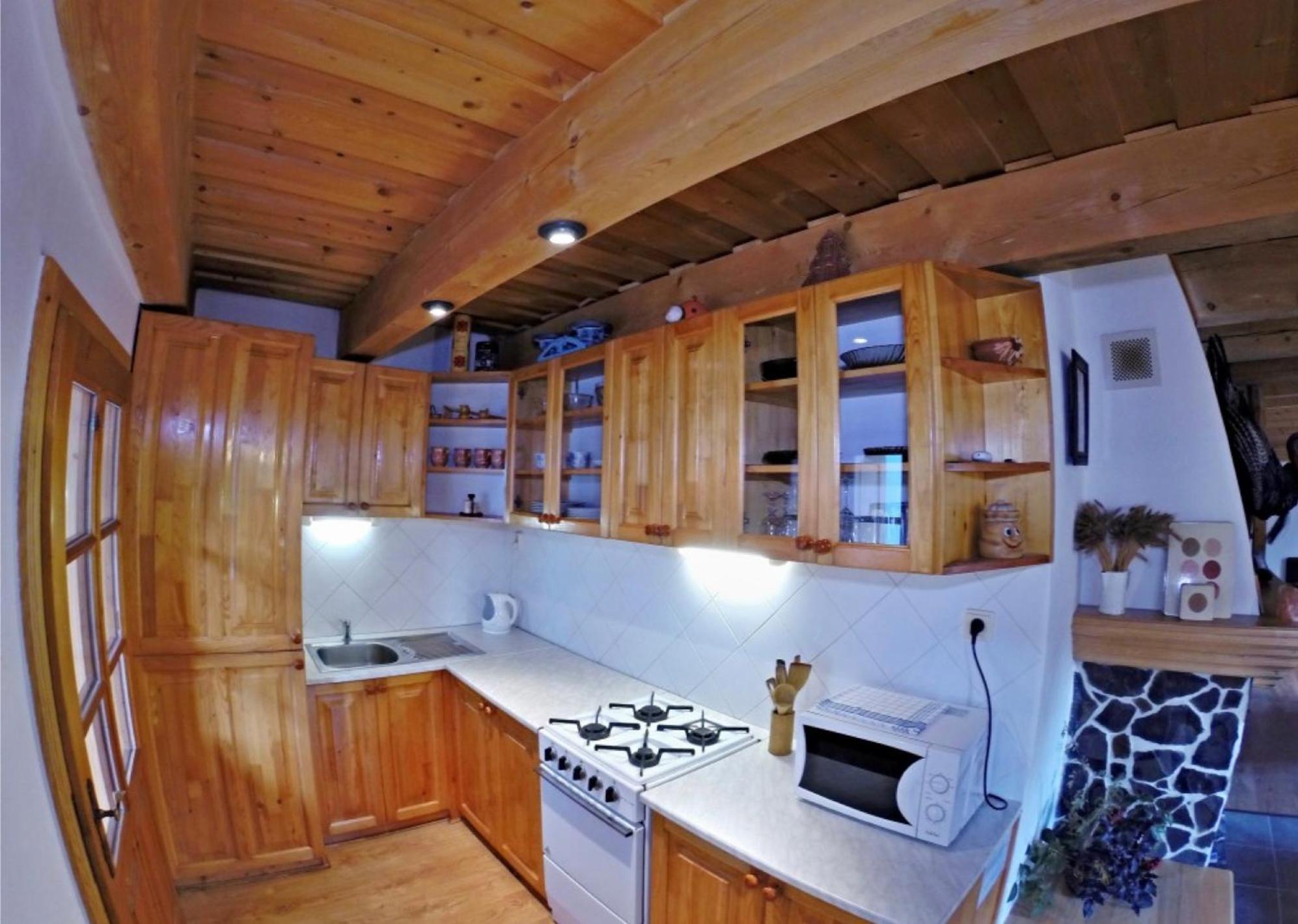 多塞克斯特兰尼山间小屋 Mýto pod Ďumbierom 外观 照片